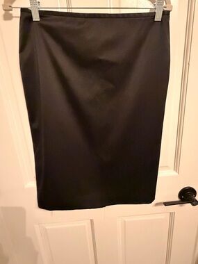 White House Black Market Black Pencil Skirt